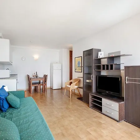 Costa Isora 1 Frontline By Paramount Holidays * Puerto de Santiago (Tenerife)